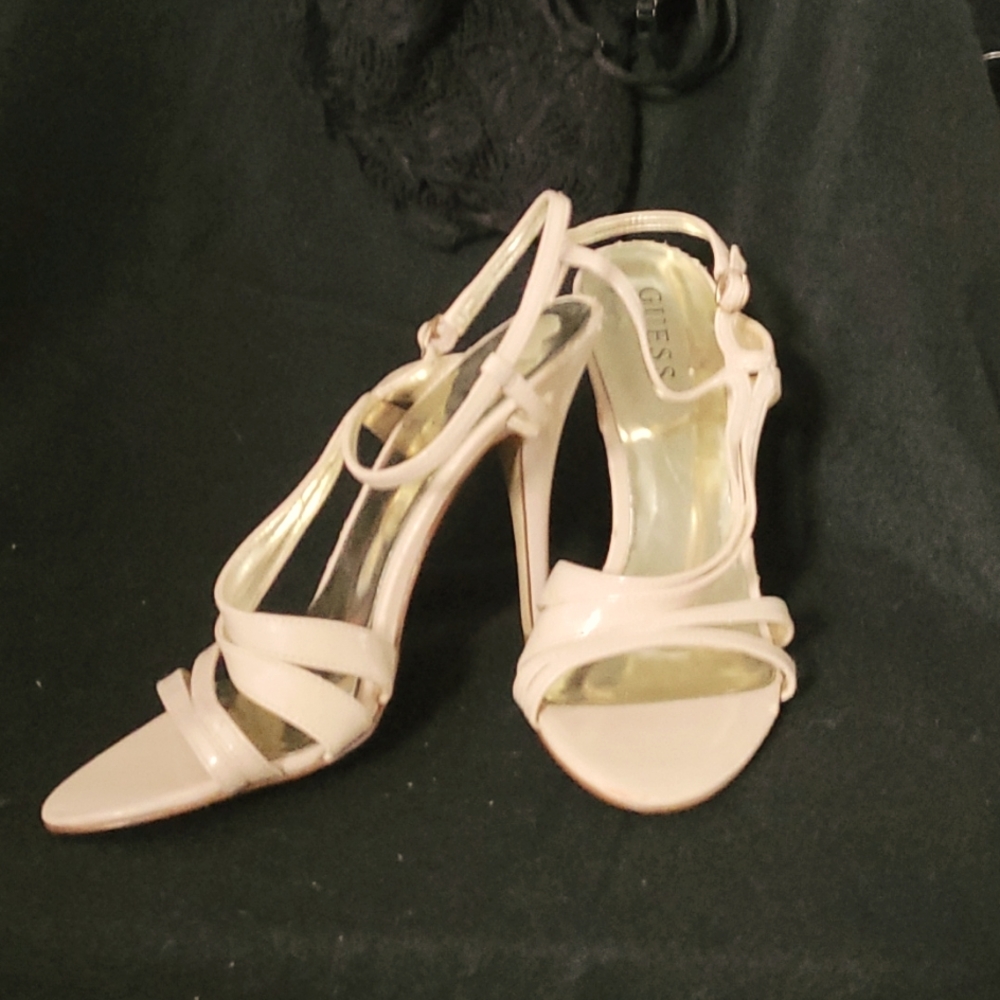 Pretty Summer Sandal-like Heels EUC